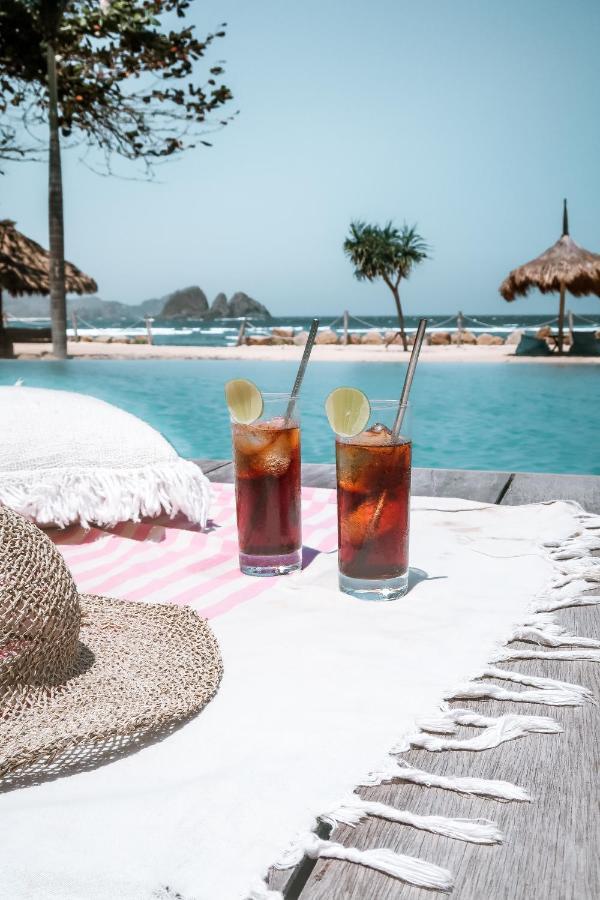 Segara Lombok Beach Resort Selong Belanak Exteriör bild