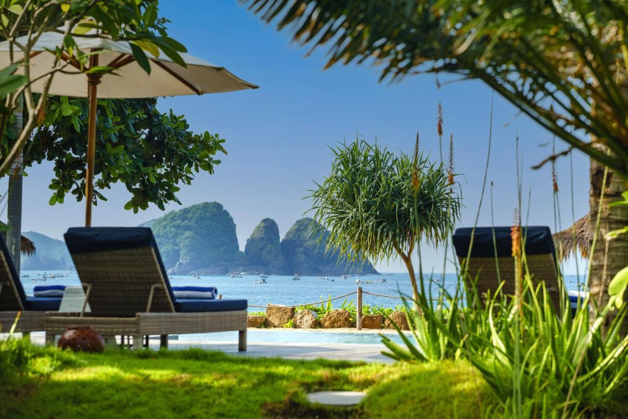 Segara Lombok Beach Resort Selong Belanak Exteriör bild