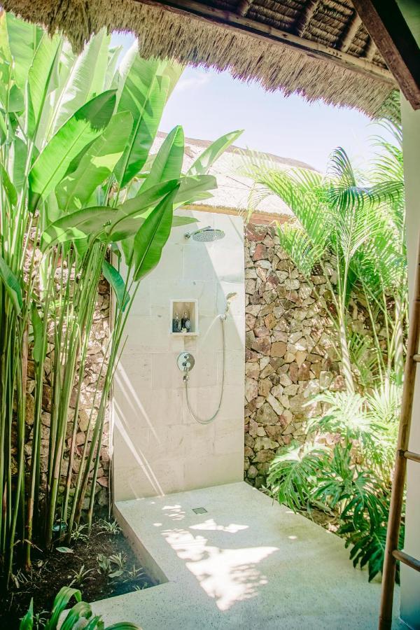 Segara Lombok Beach Resort Selong Belanak Exteriör bild