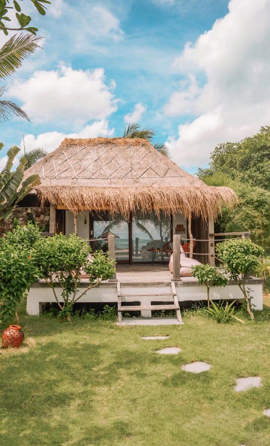 Segara Lombok Beach Resort Selong Belanak Exteriör bild