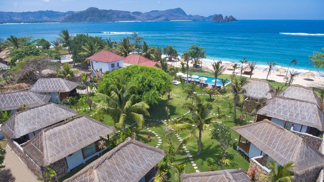 Segara Lombok Beach Resort Selong Belanak Exteriör bild