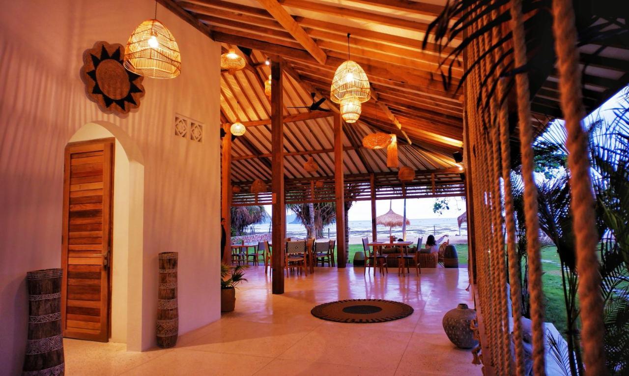 Segara Lombok Beach Resort Selong Belanak Exteriör bild